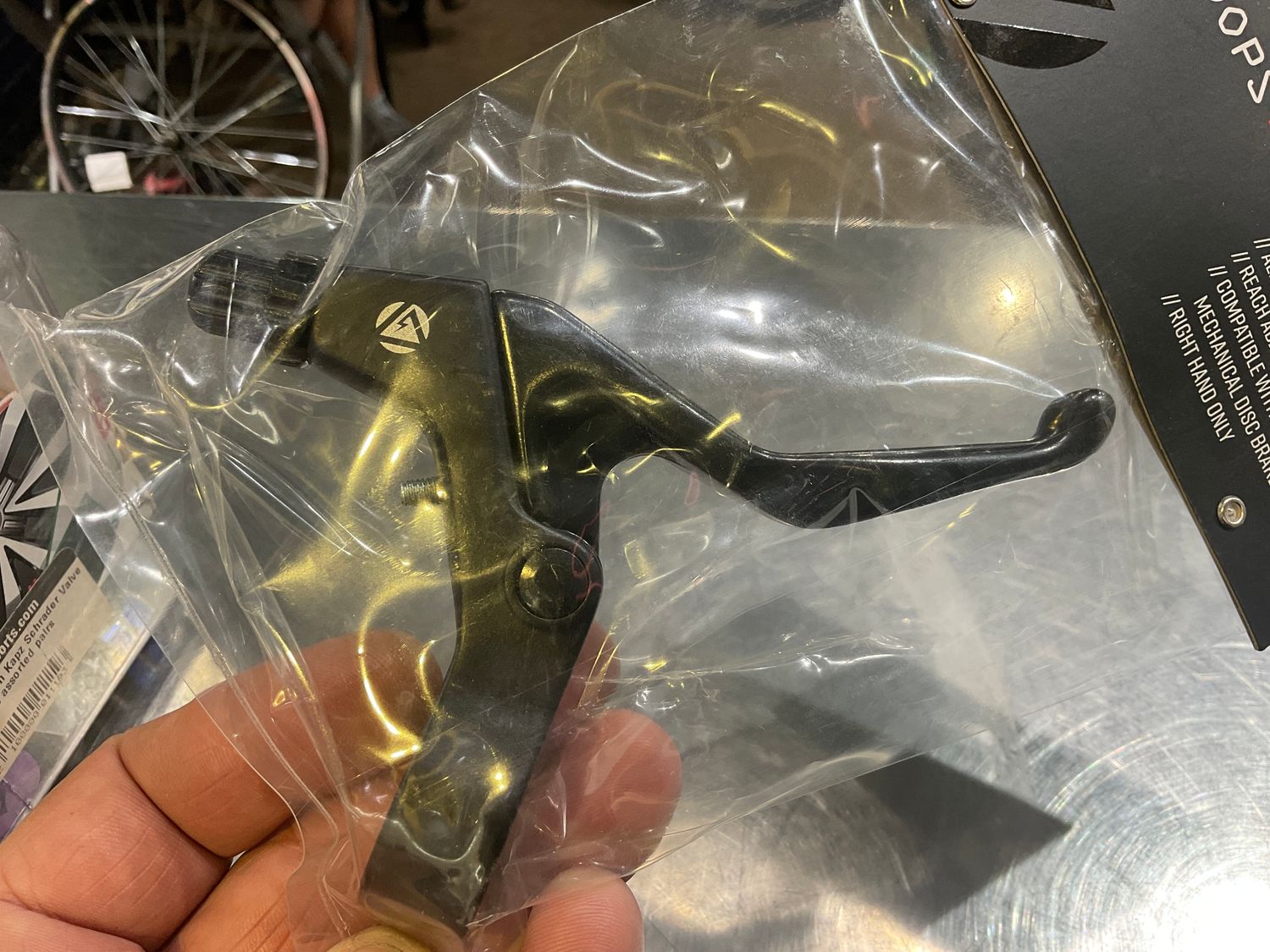BRAKE LEVER BK-OPS V ALY 312A-RH BK