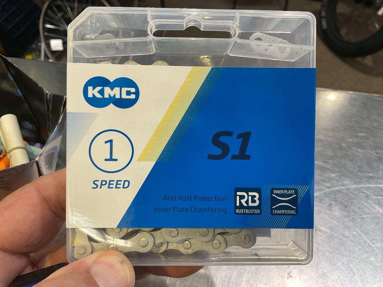 CHAIN KMC 1/2x1/8 S1 RB 1s RUST BUSTER SL/SL 112L