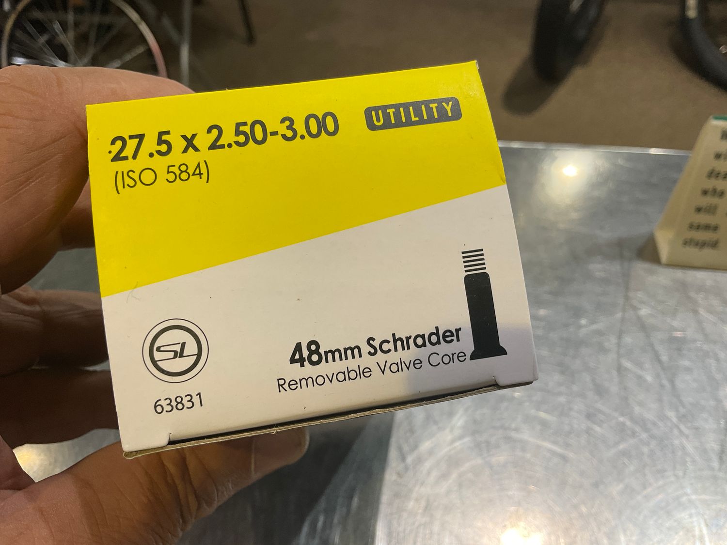 TUBE SV48 27.5x2.50-3.00 SUNLT UTILIT