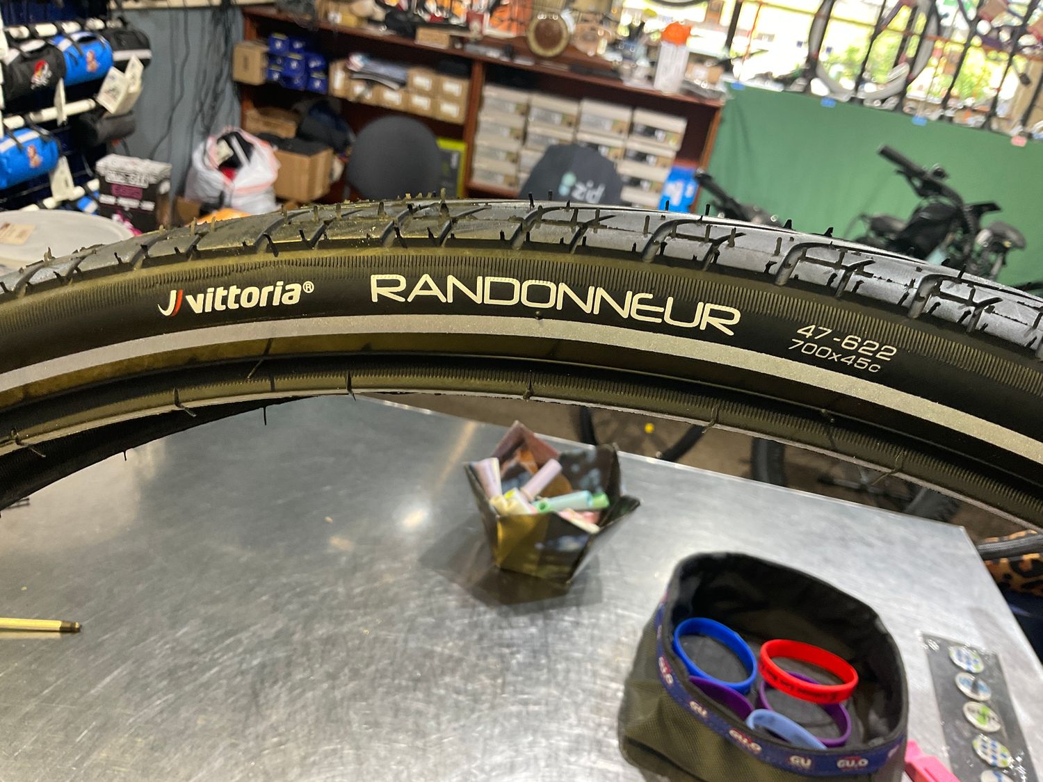 TIRE 700x45 BLK Reflective Randonneur Vittoria