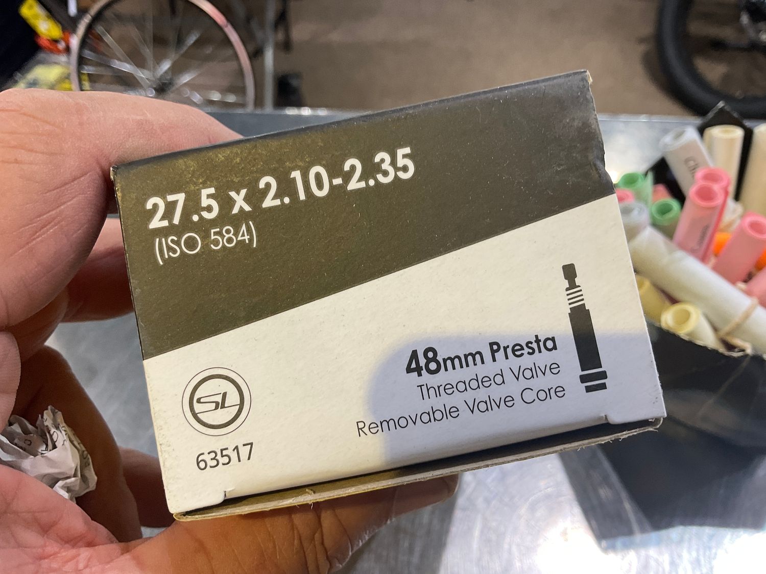 TUBE PV48 27.5x2.10-2.35 THRD/RC FFW56mm SUNLT