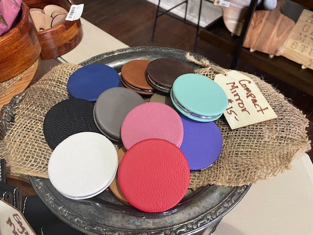 2.5 Compact Leatherette Mirror