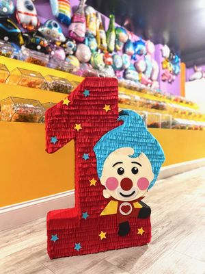 Plim Plim Pinata 33"