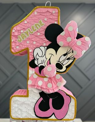 Piñata de MINNIE #1- 31” alto 