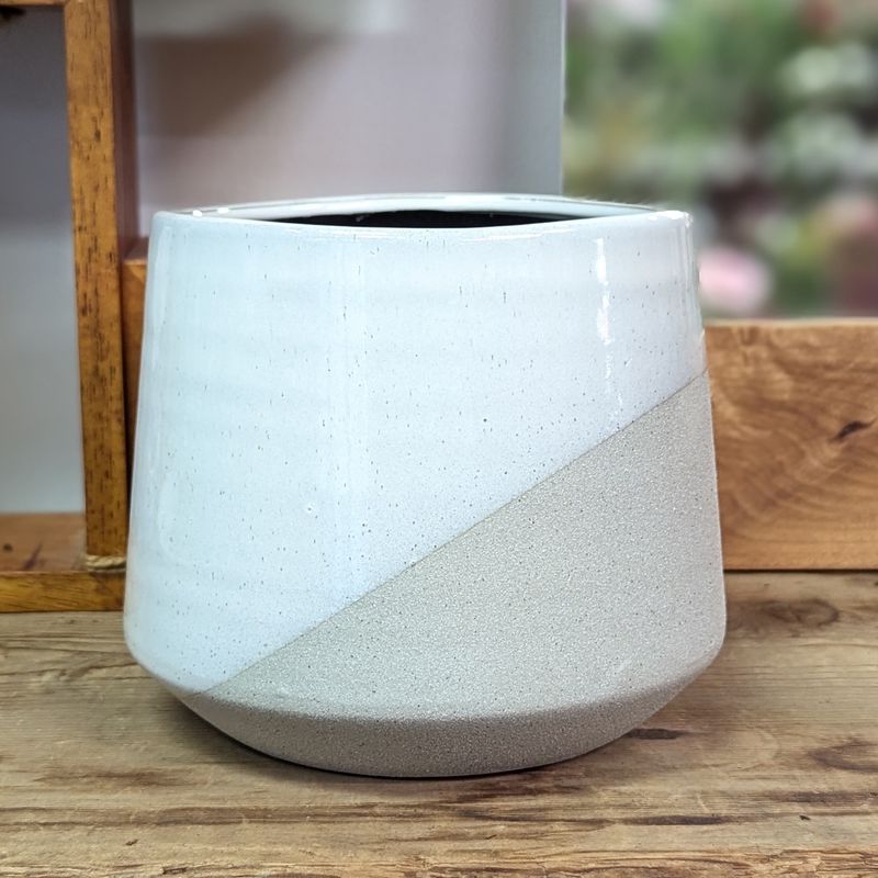 6&quot; Two Toned White/Grey Pot
