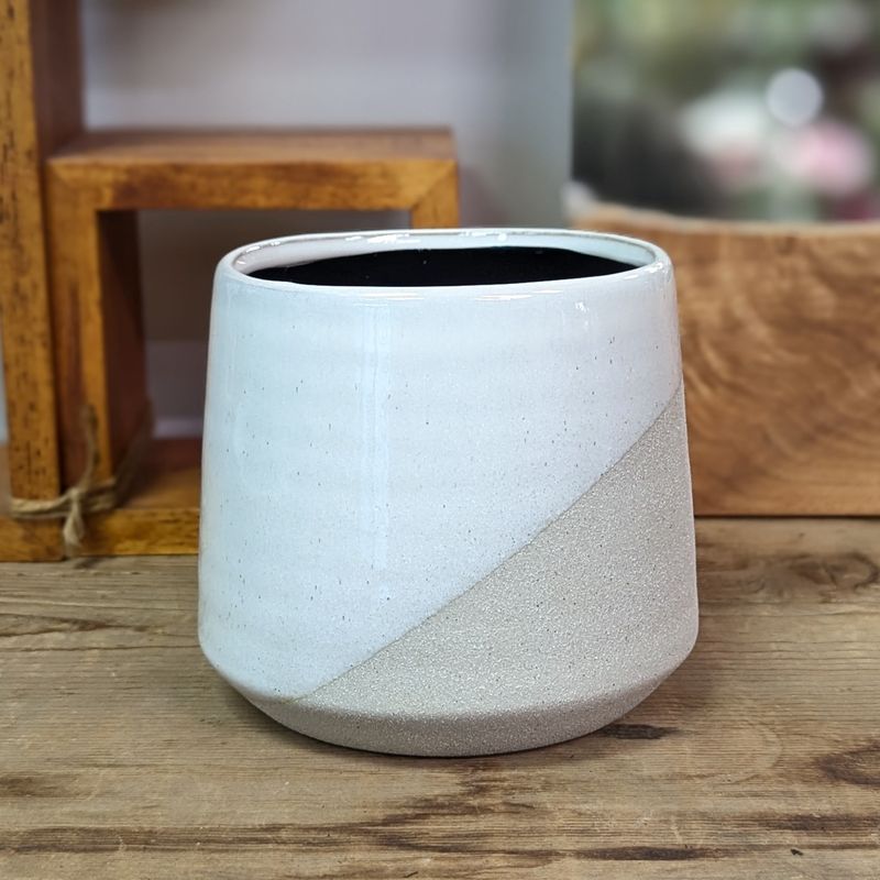4&quot; Two Toned White/Grey Pot