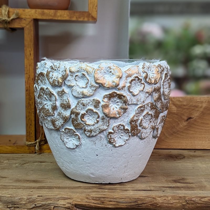 7.5&quot; Terraforge White and Gold Floral Pot