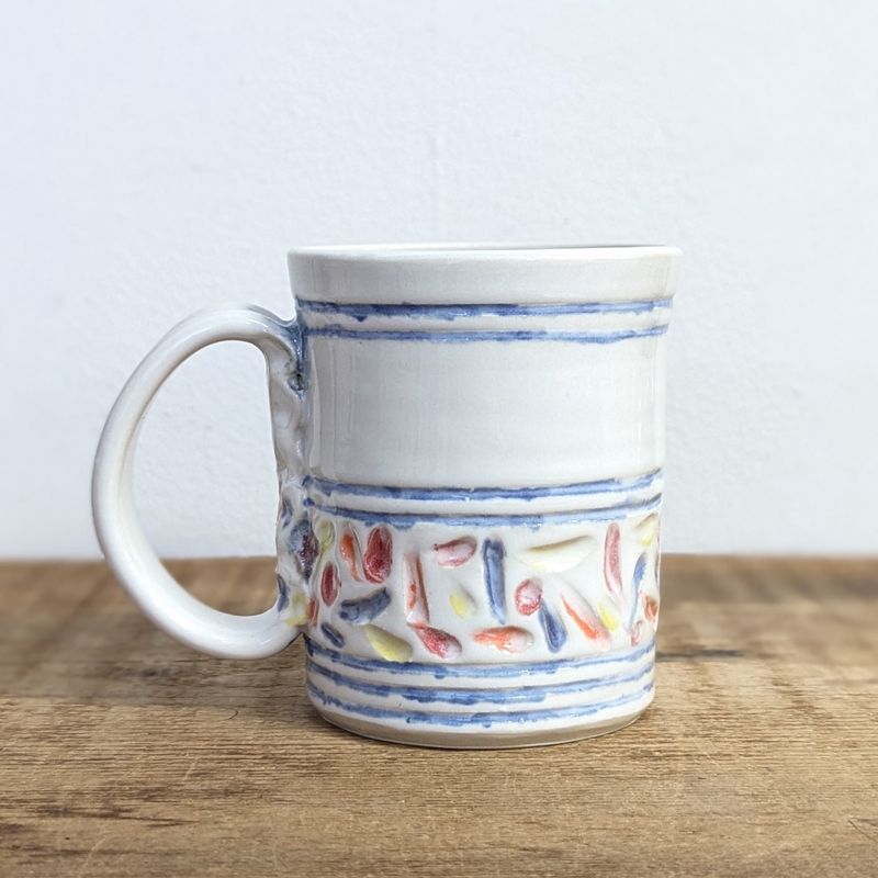 ER53 Carved Confetti Mug