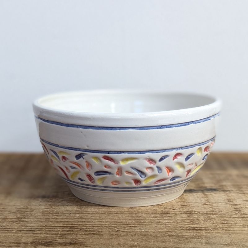 ER96 Carved Confetti Bowl