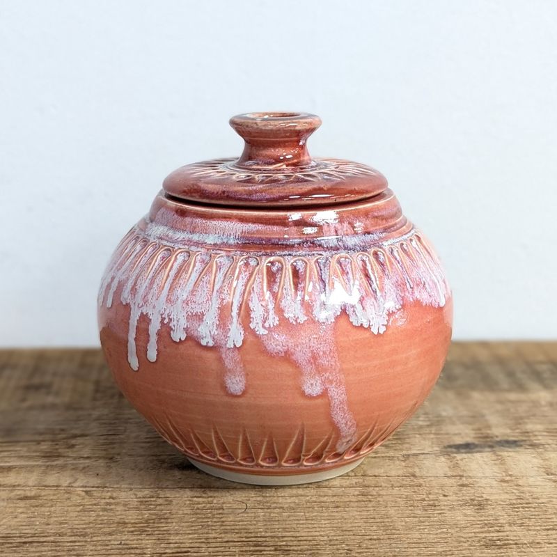 ER12 Pretty Pink Casserole Dish