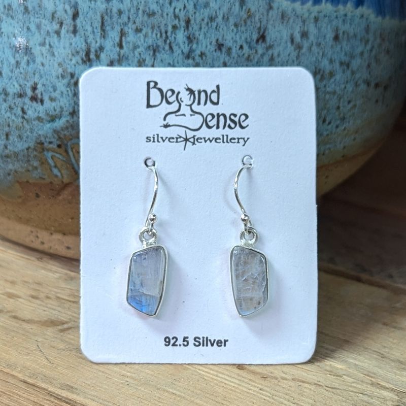 Earrings Labradorite &quot;off center rectangle&quot;