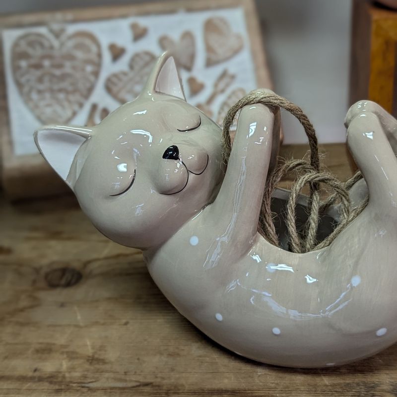 Hanging Brown Polka Dot Cat Pot