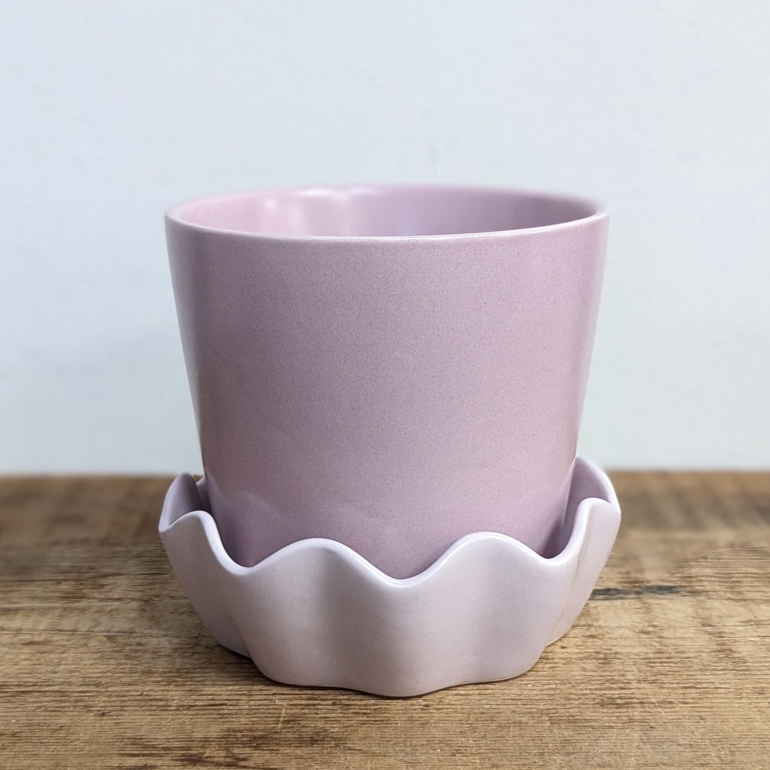 5.25&quot; x 5&quot; Springvale Purple Pot With Saucer
