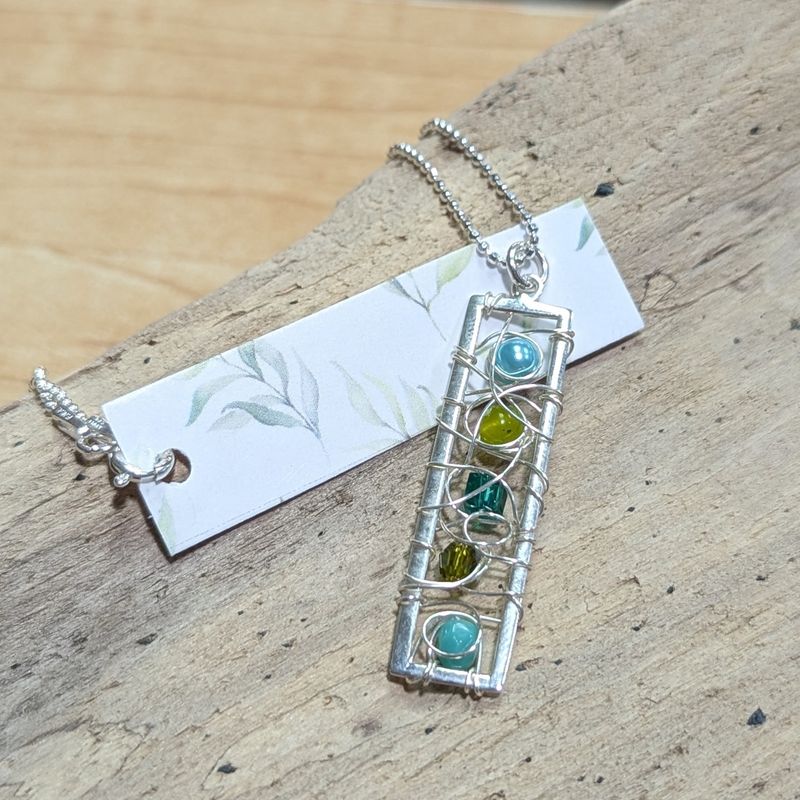 WL68 Crystal Wire Web Rectangle Necklace