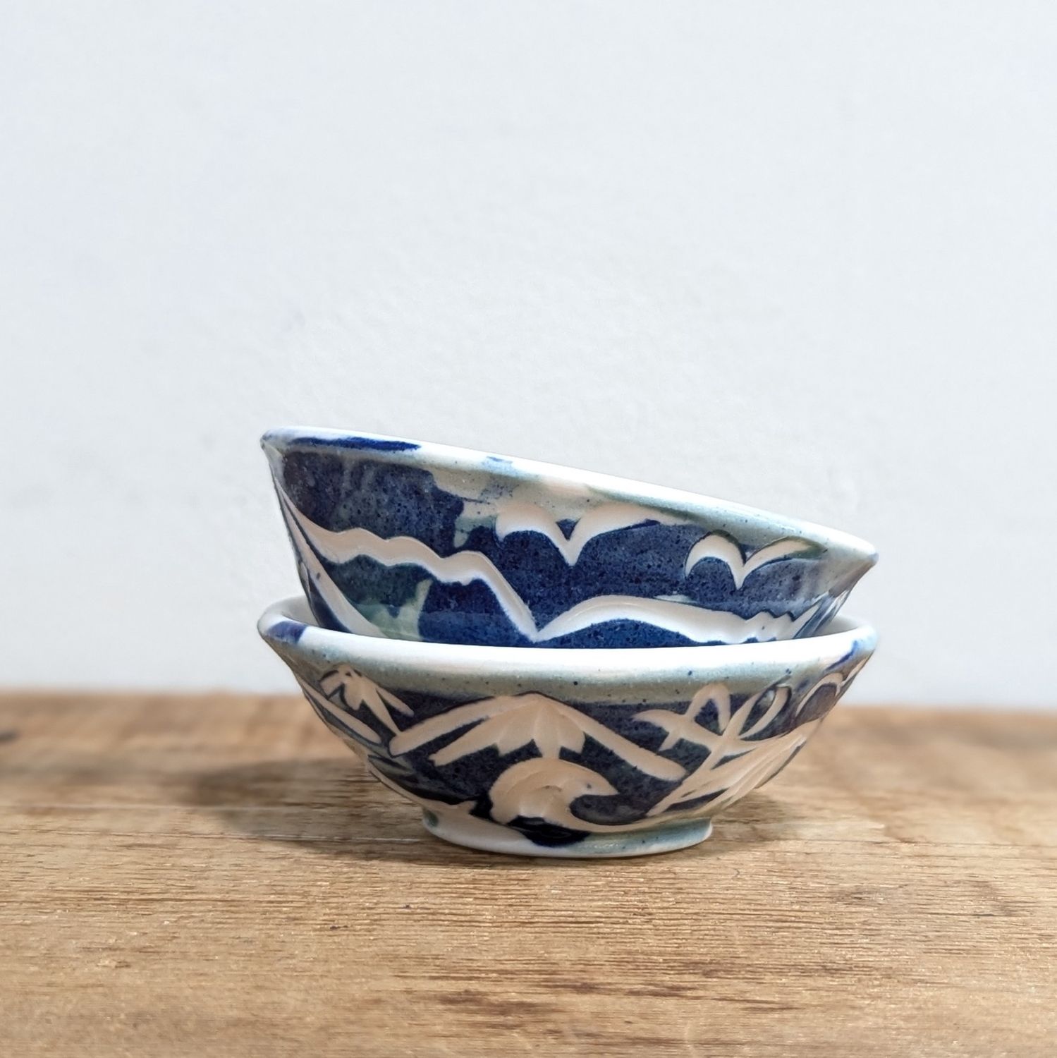 MR37 Orca Dish small