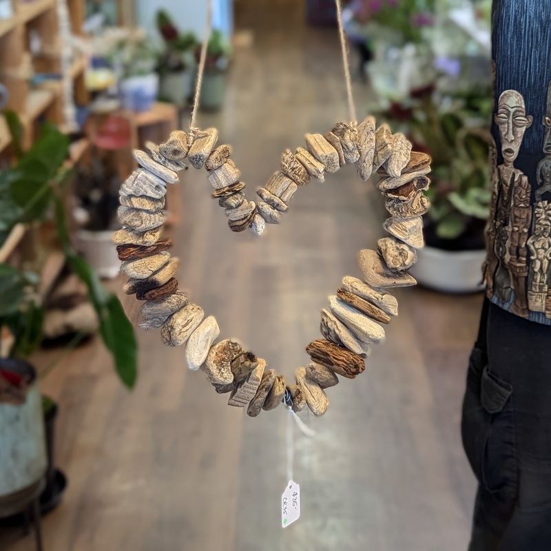CR35 Driftwood Heart
