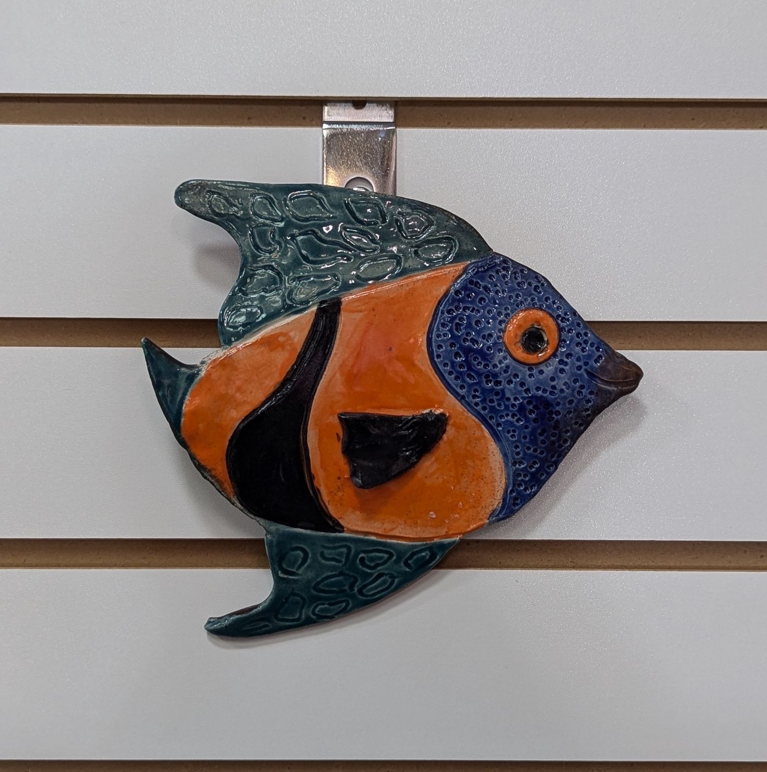 ER116 Orange and Blue Hanging Fish