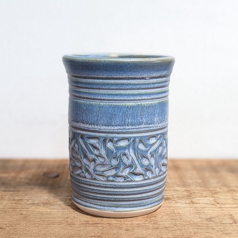 ER113 Powel River Blue Vase