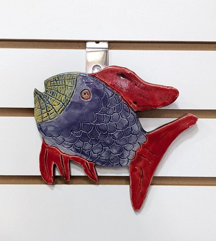 ER120 Purple and Red Hanging Fish