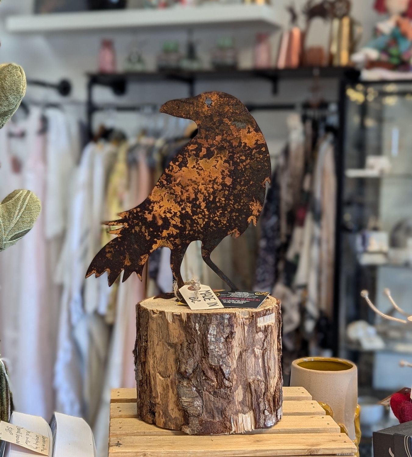 RL79RTS 9&quot; Rusted Metal Raven On Tree Stump