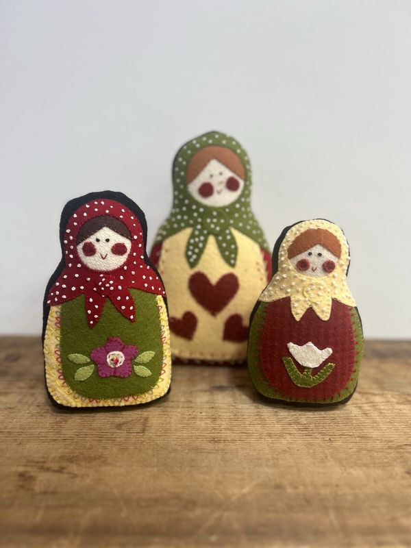 Babushka Felt Trip Art Doll Set