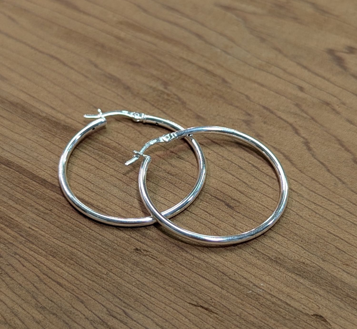 1.5&quot; Sterling Silver Hoop Earrings
