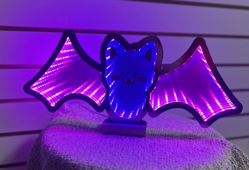 16&quot;Halloween Bat Infinity Light  With Base