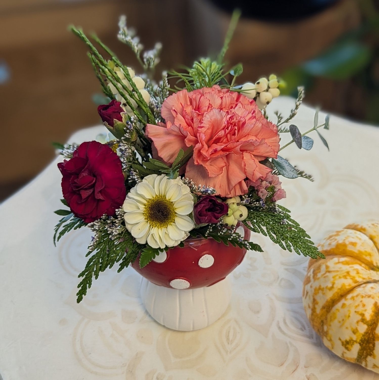 Mini Fall Mushroom Arrrangement
