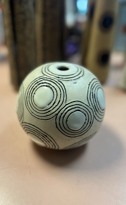 Orb white clay with circles