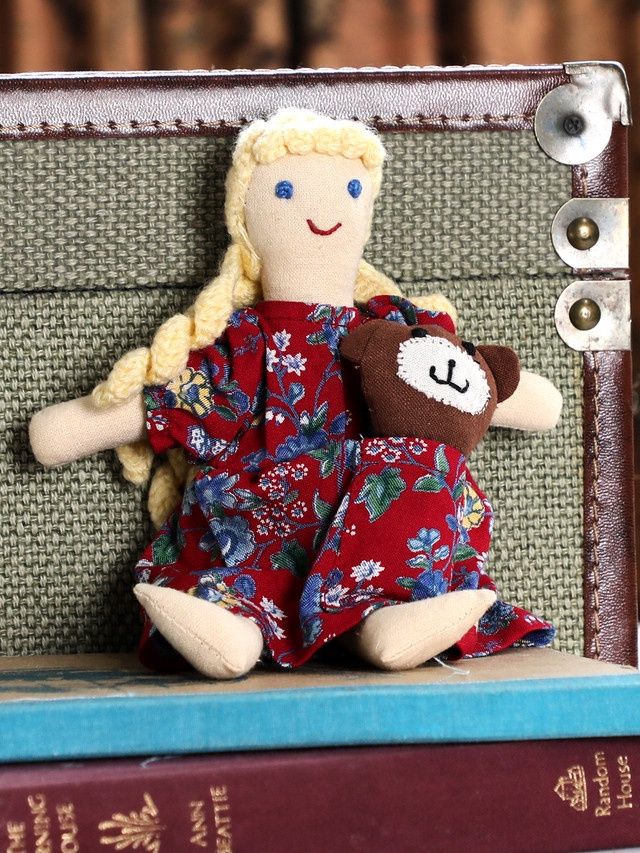 Cottage Dolly