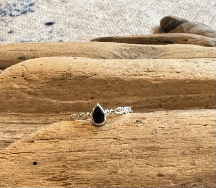 Mini Black Onyx Teardrop Sterling Silver Ring (6.5)