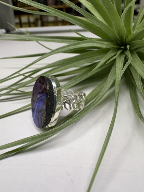Oval Abalone Sterling Silver Ring (6.5)