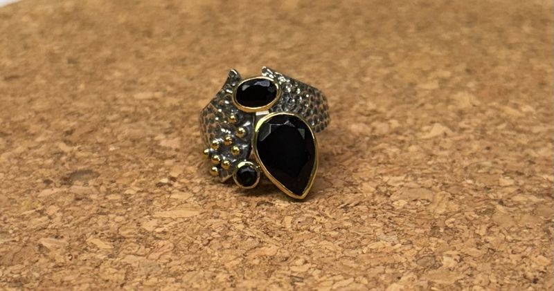 Black Onyx Natural Textured Sterling Silver Ring (7.5)