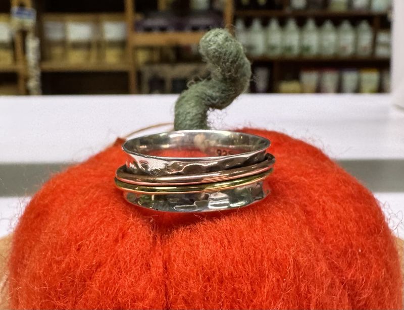 Mixed Metal Hammered Spinner Ring (10)