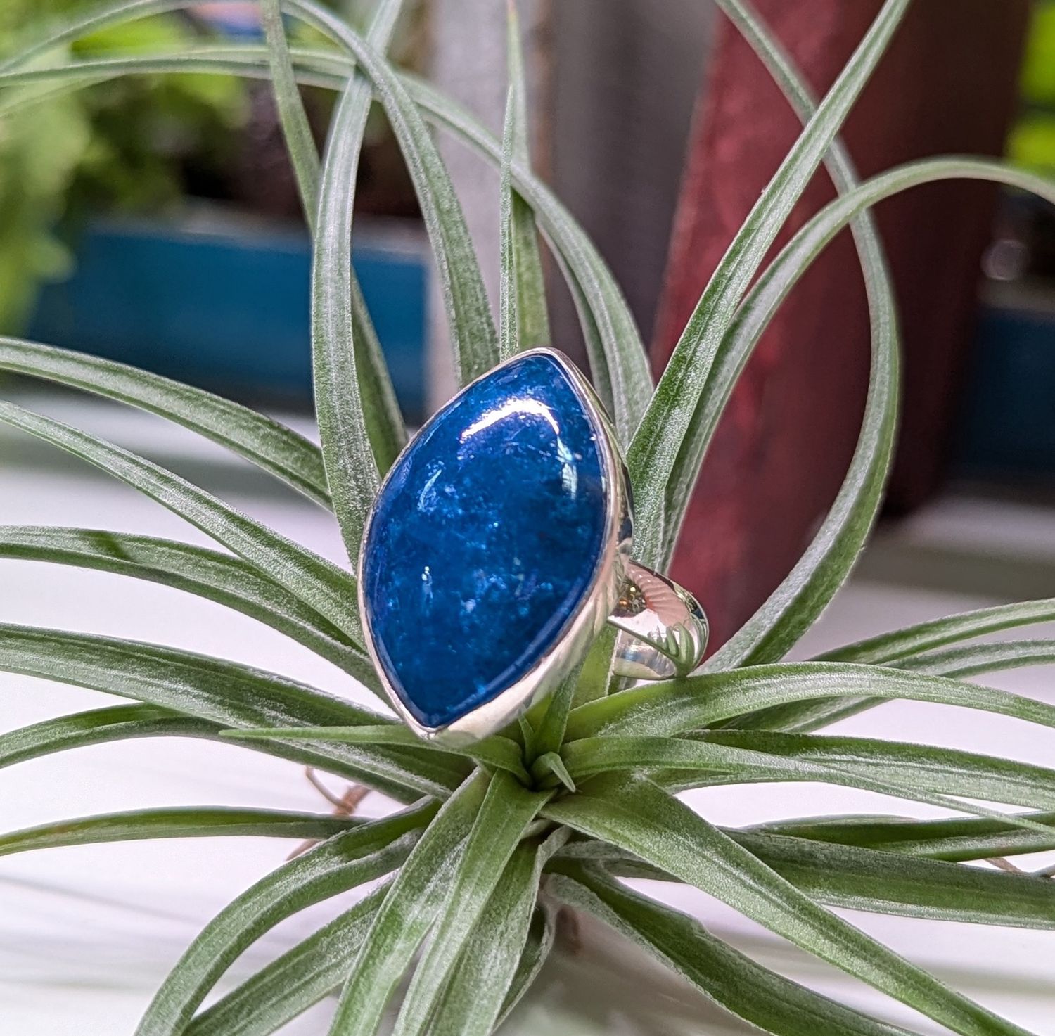 Large Blue Apatite Sterling Silver Ring (8)