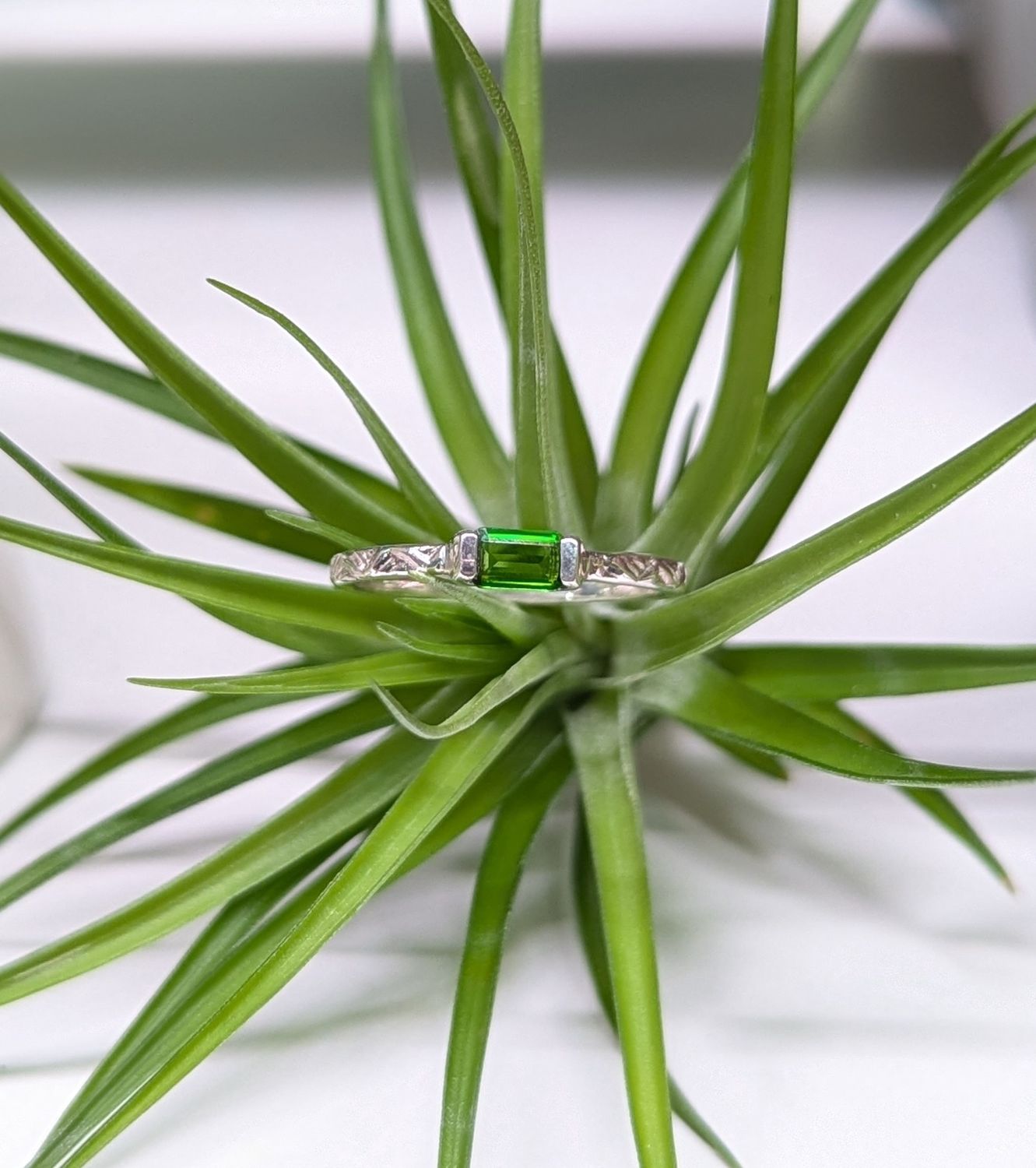 Dainty Chrome Diopside Sterling Silver Ring 6.5