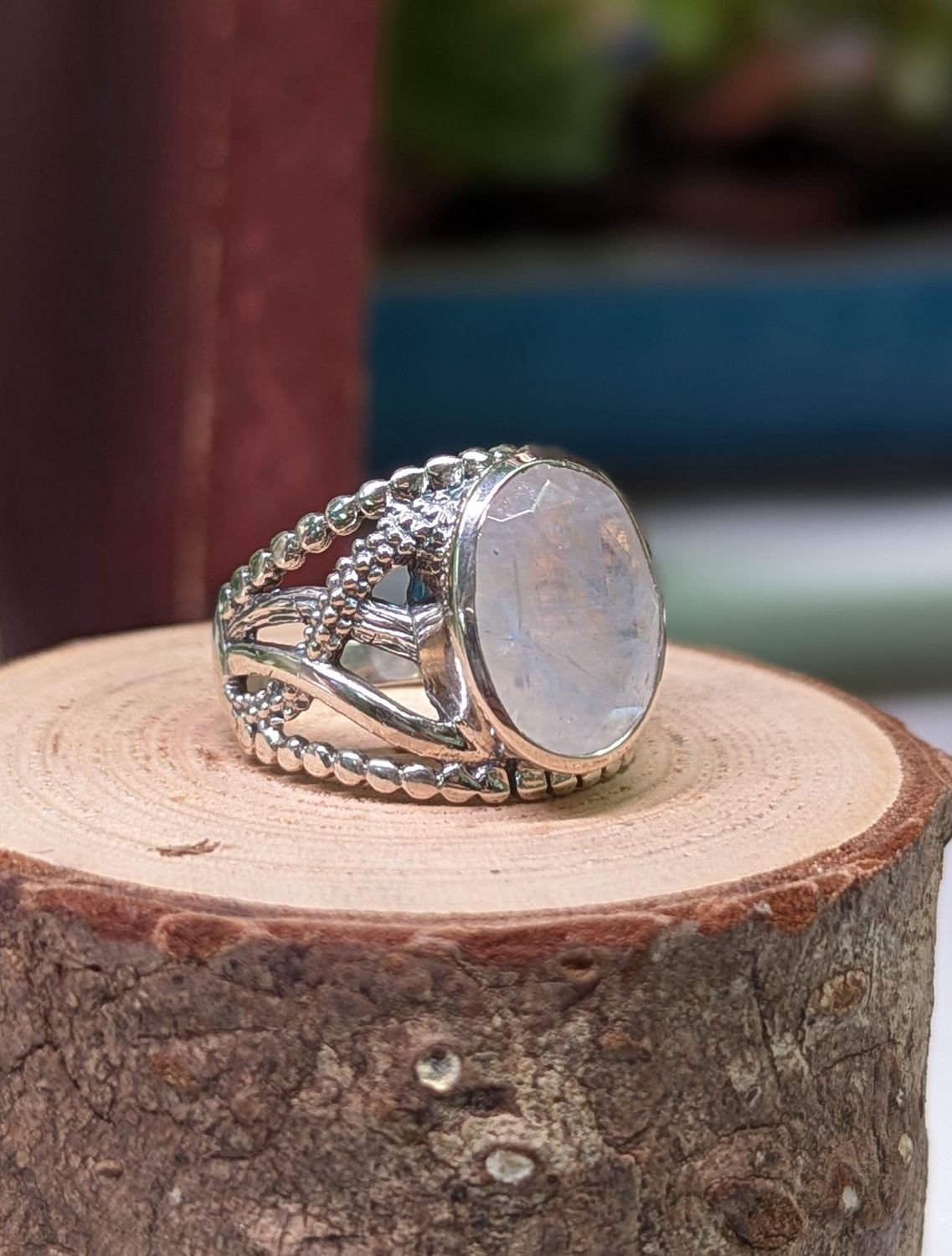 Unique Oval Moonstone Sterling Silver Ring (9)
