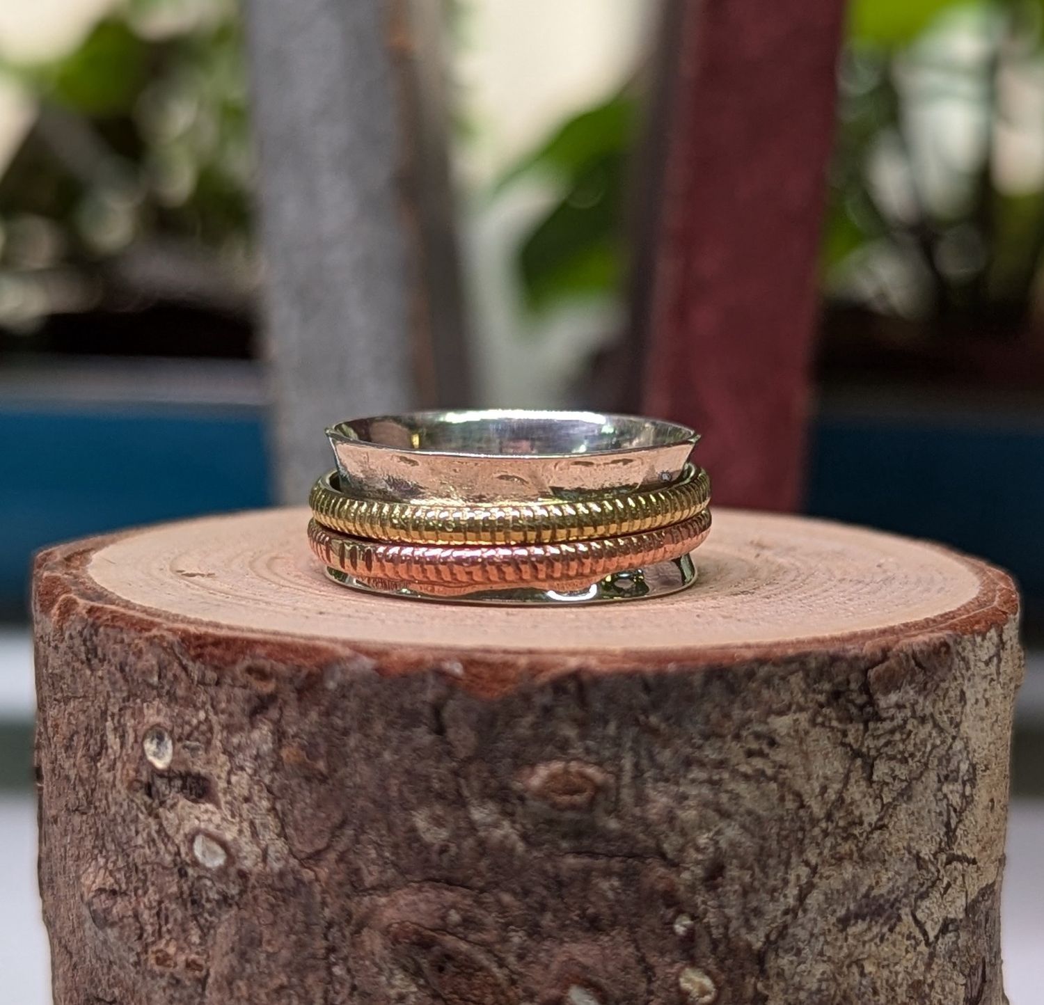 Mixed Metal Hammered Spinner Ring (7)