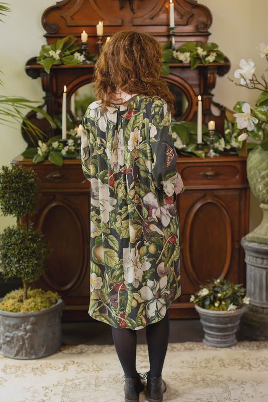 Fleur de Lune Artist Dress