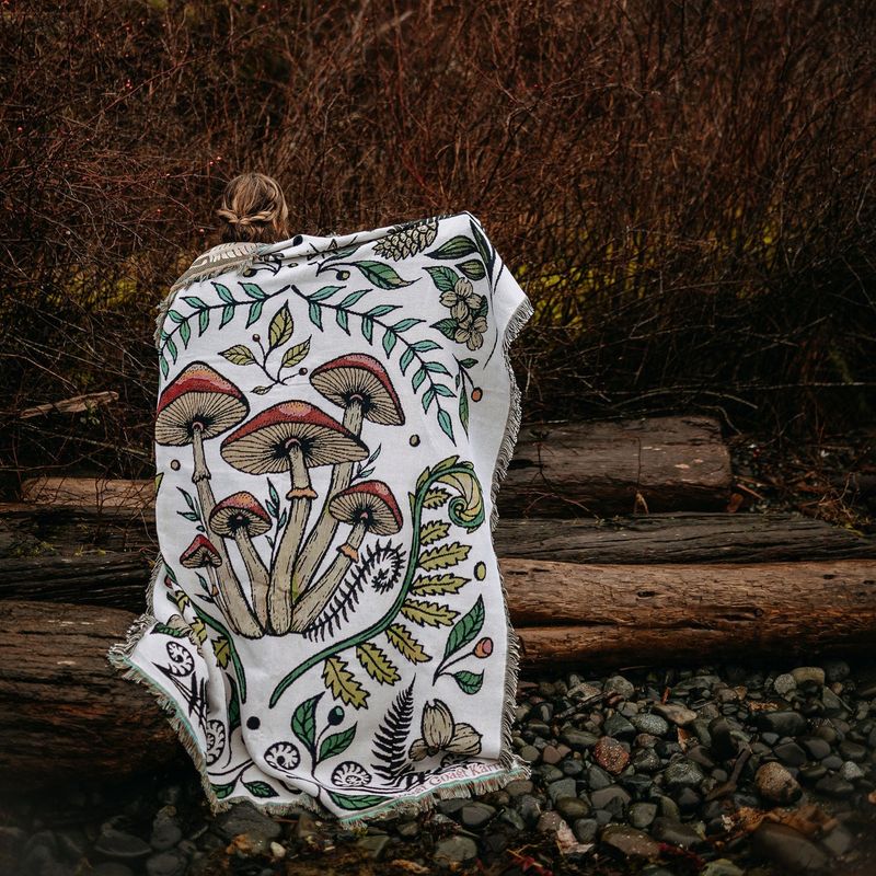 Cottage Mushroom 100% Cotton Woven Blanket