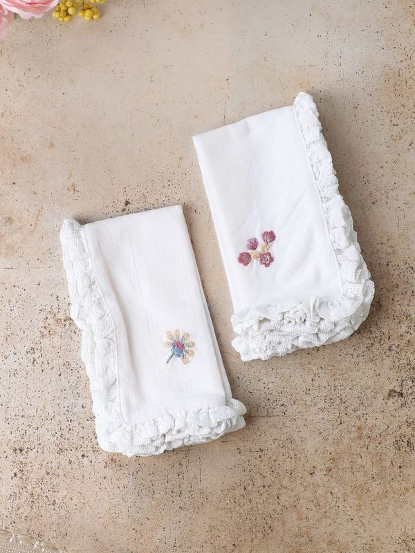 Love Note Embroidered Napkin Set of 2 - Ecru 12x12