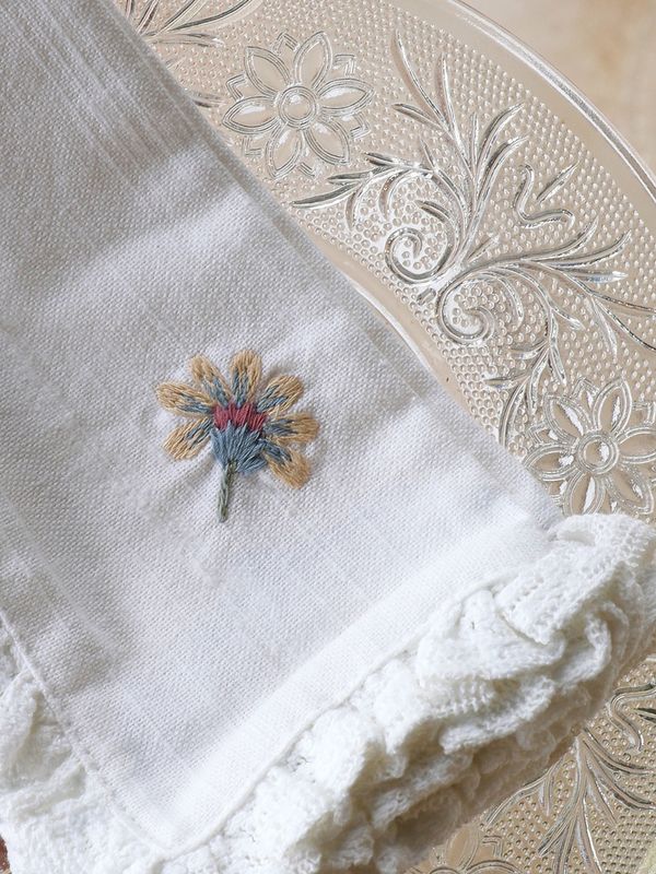 Love Note Embroidered Napkin Set of 2 - Ecru 12x12