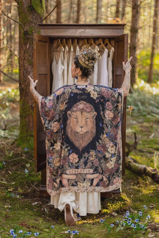 Lion Heart Goddess Duster