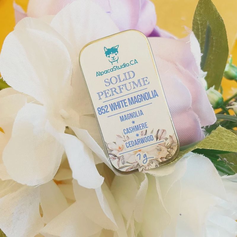White Magnolia Solid Perfume