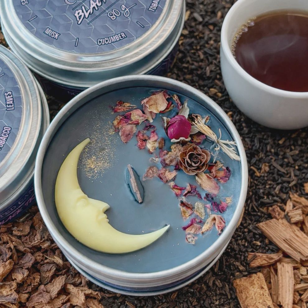 Black Tea Container Candle with Decorations