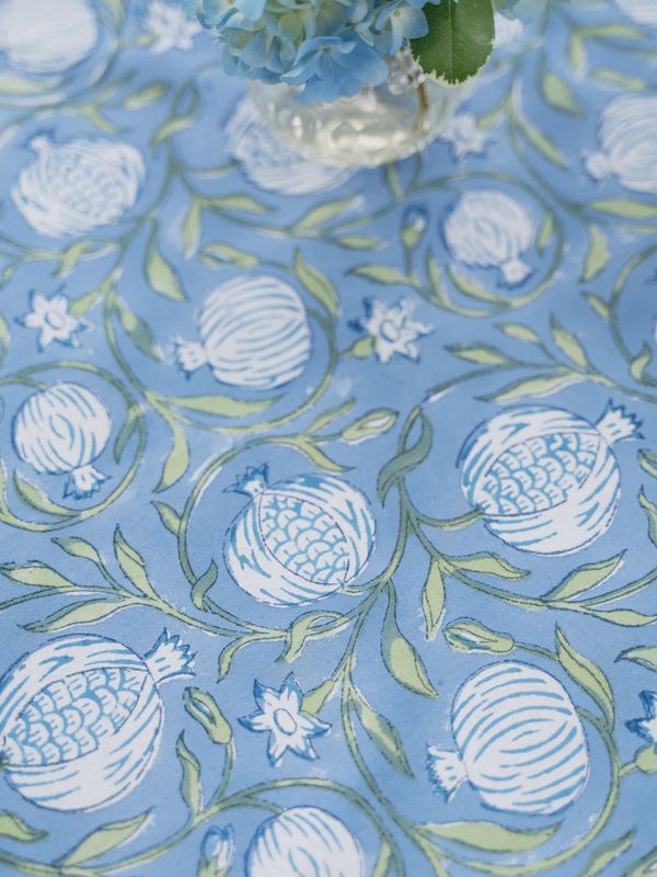Pretty Pomegranate Tablecloth Blue 60x90