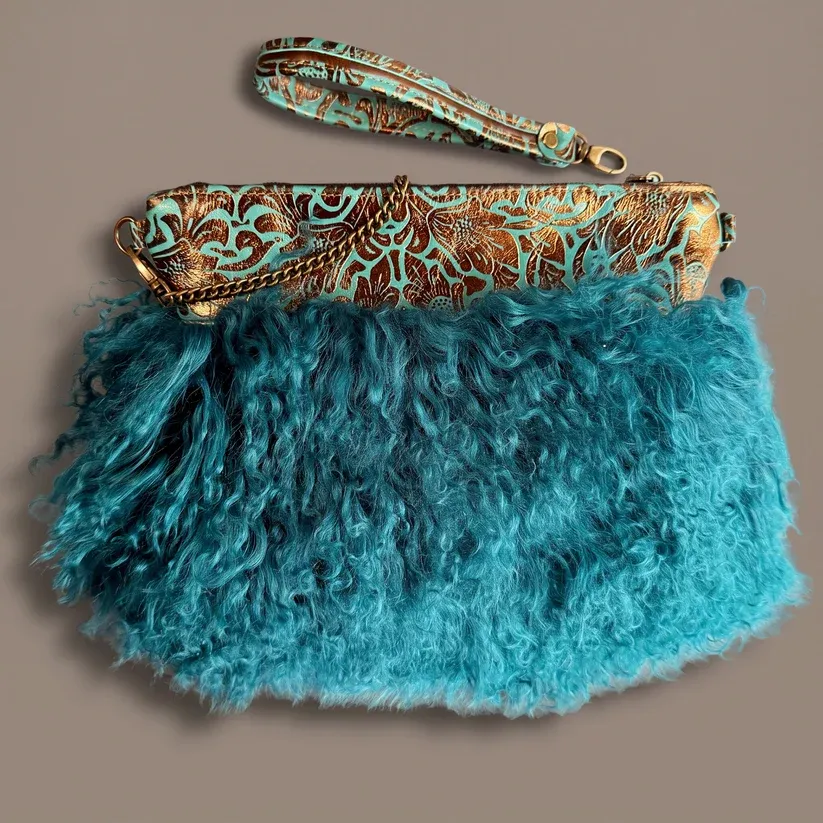 Fluffy Stowaway Bag Teal/Trumpet Jade Bronze