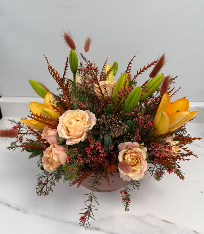 Large Dusty Pink Roses &amp; Lilies Arrangement