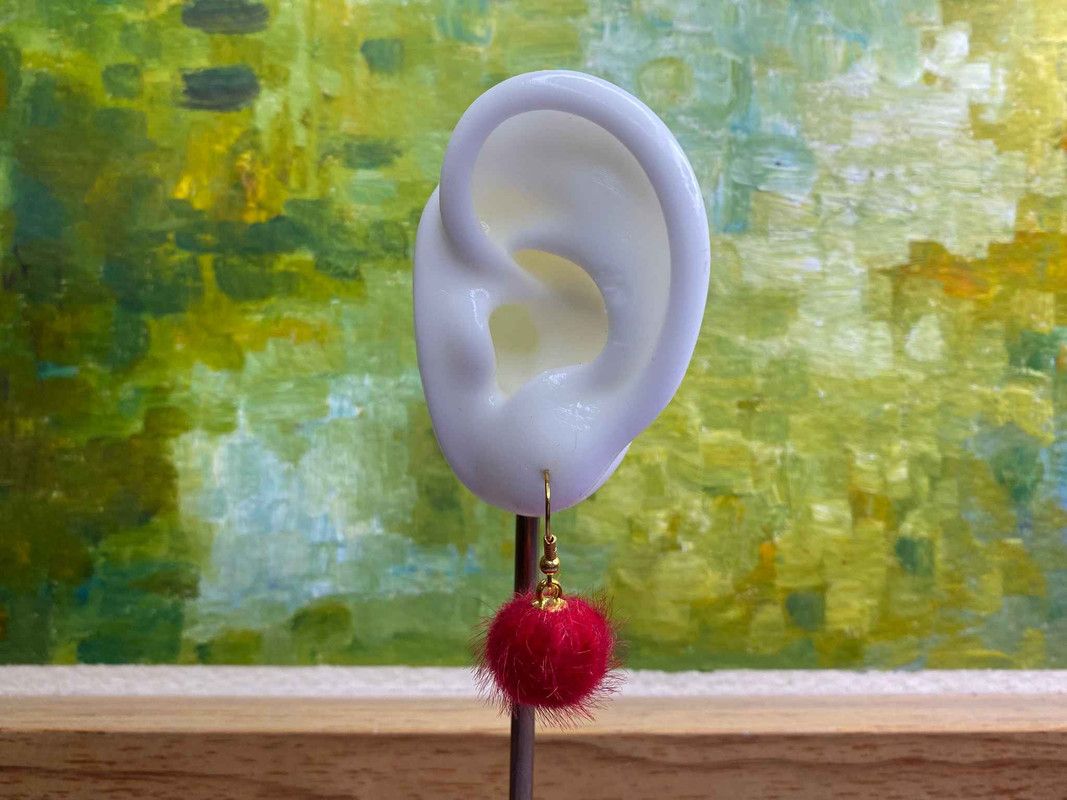 Arete pompón