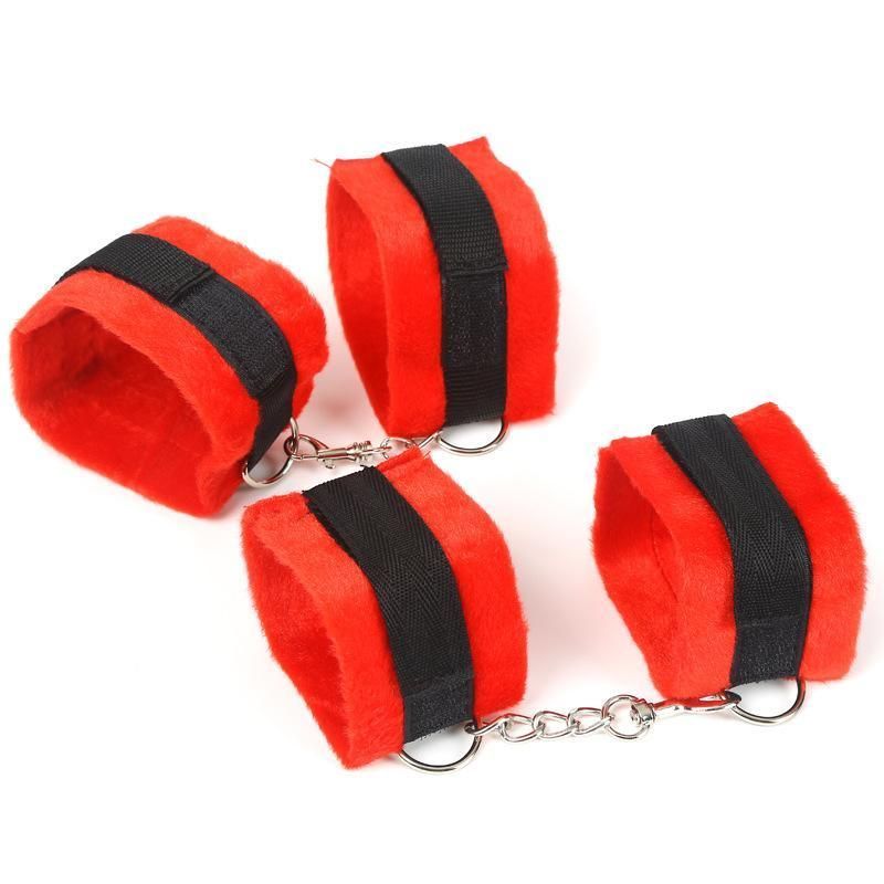 Giuliano Red Velvet Bondage Set